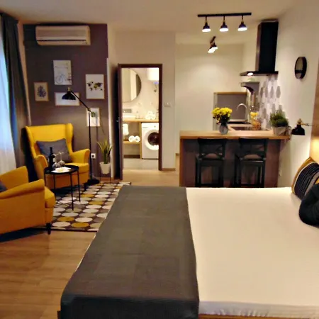Glam Apartment Porec